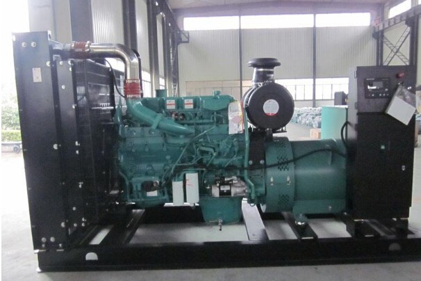苏州二手常柴300kw大型柴油发电机组